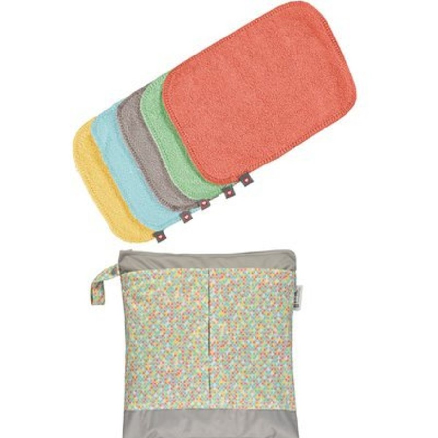 Bathing & Changing Close | Pop-In Reusable Baby Wipes - Pastels